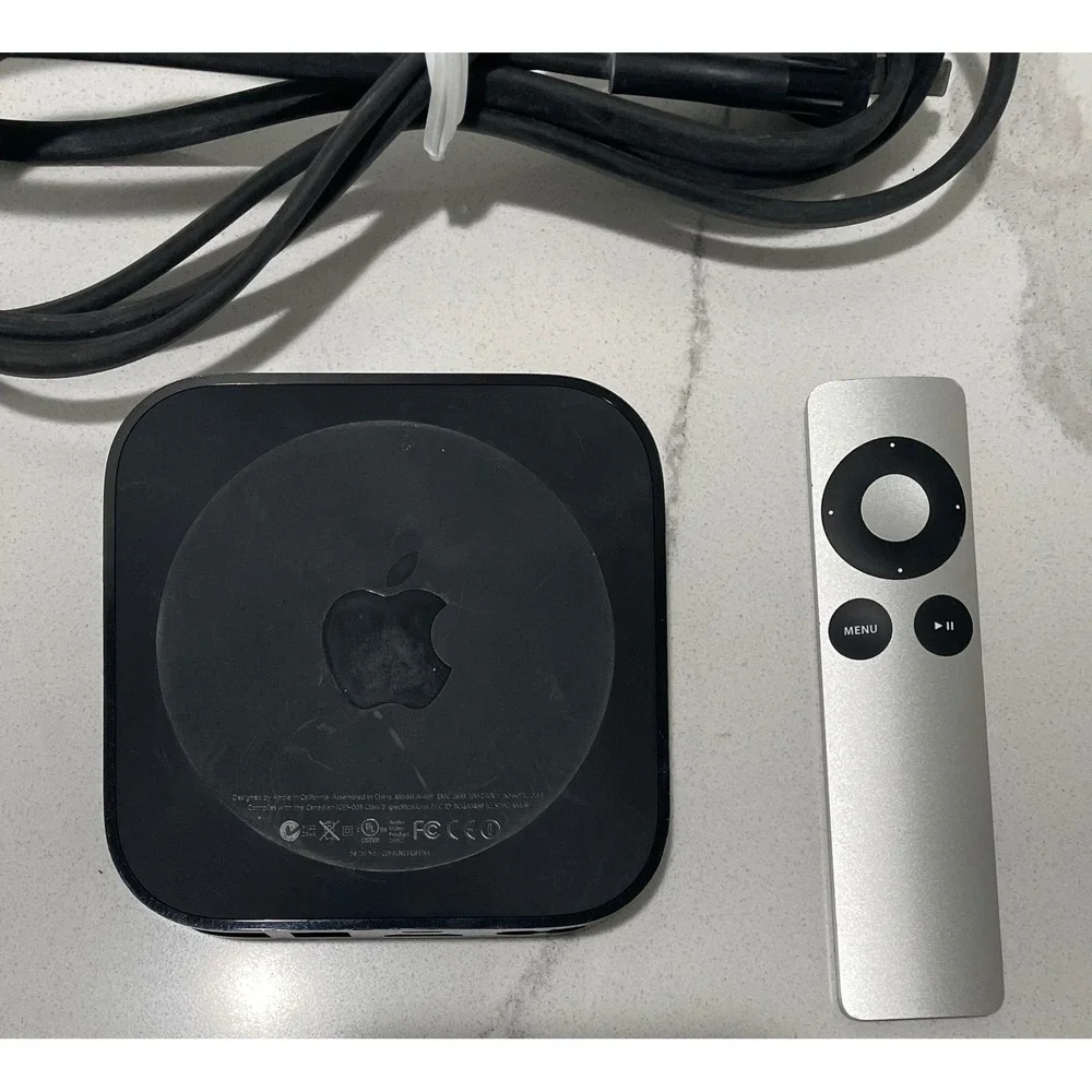 Lot of 2 Apple TV 3rd Gen A1469 1080p HD Media Streamers with Remotes
